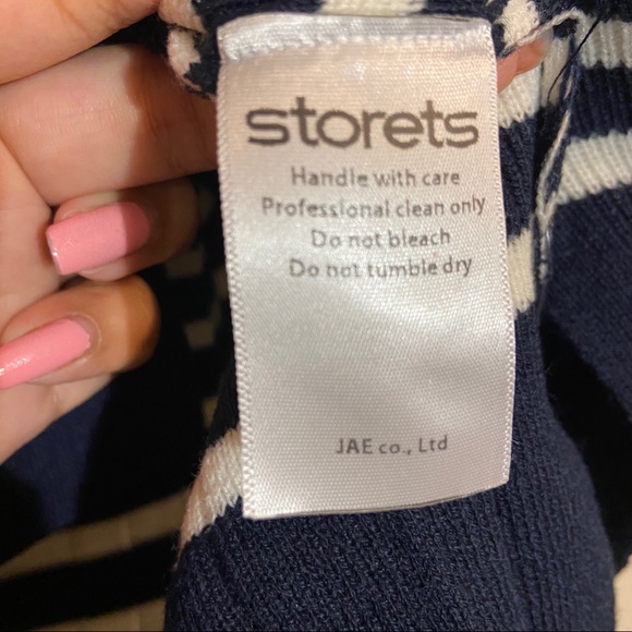 Storets NWT Amber Stripe Color Block Pullover - Picture 6 of 10